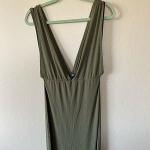 Forever 21 low cut backless maxi XL